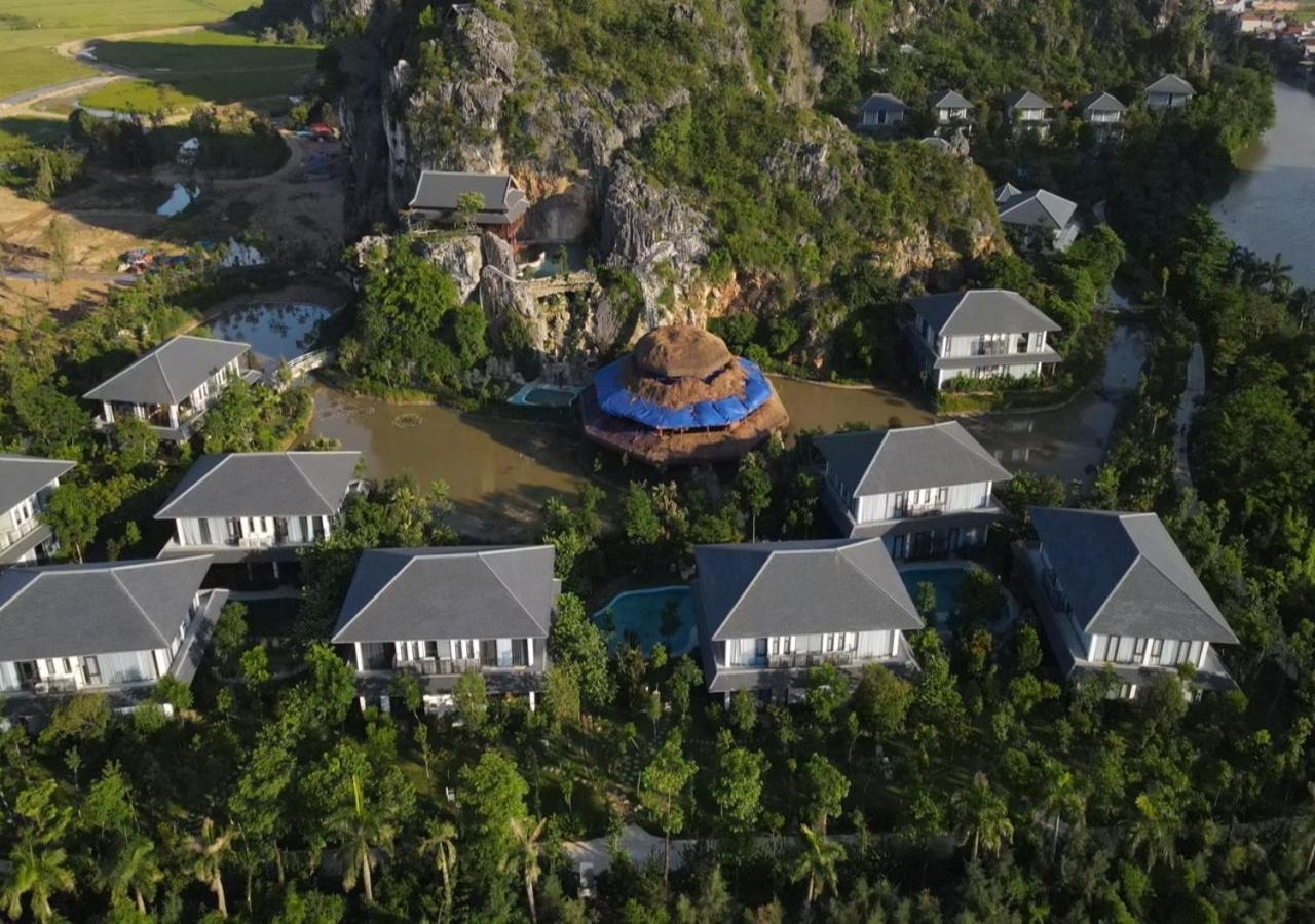 Minawa Kenhga Resort & Spa Ninh Bình Exteriör bild