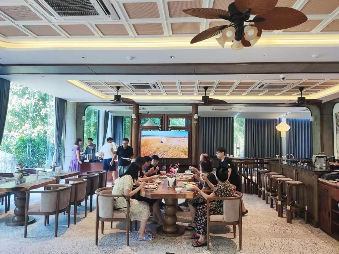 Minawa Kenhga Resort & Spa Ninh Bình Exteriör bild