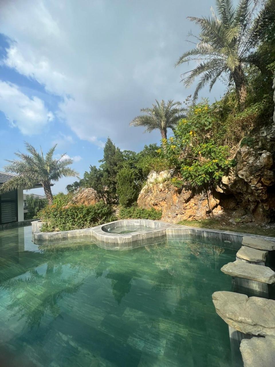Minawa Kenhga Resort & Spa Ninh Bình Exteriör bild
