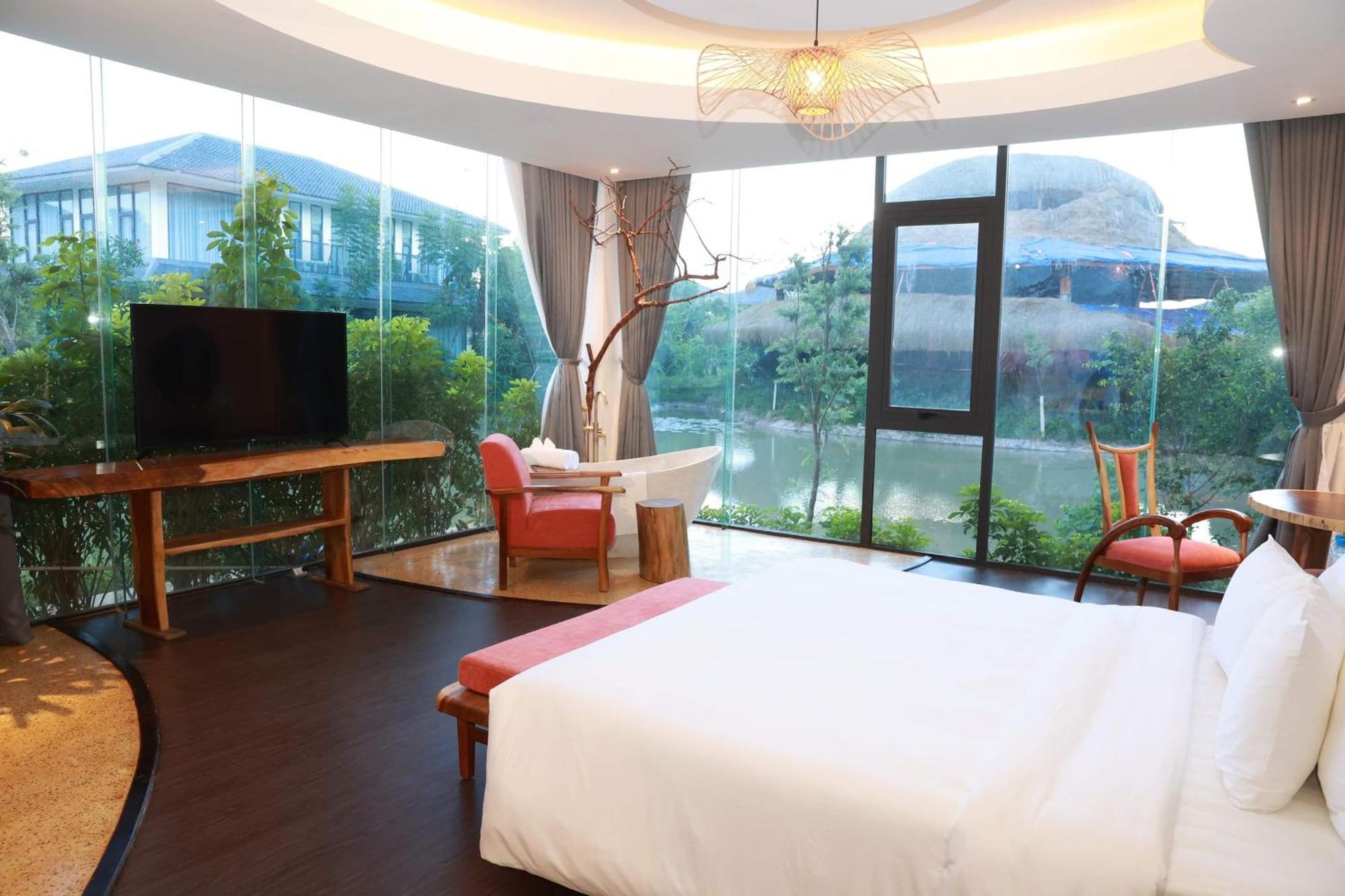 Minawa Kenhga Resort & Spa Ninh Bình Exteriör bild