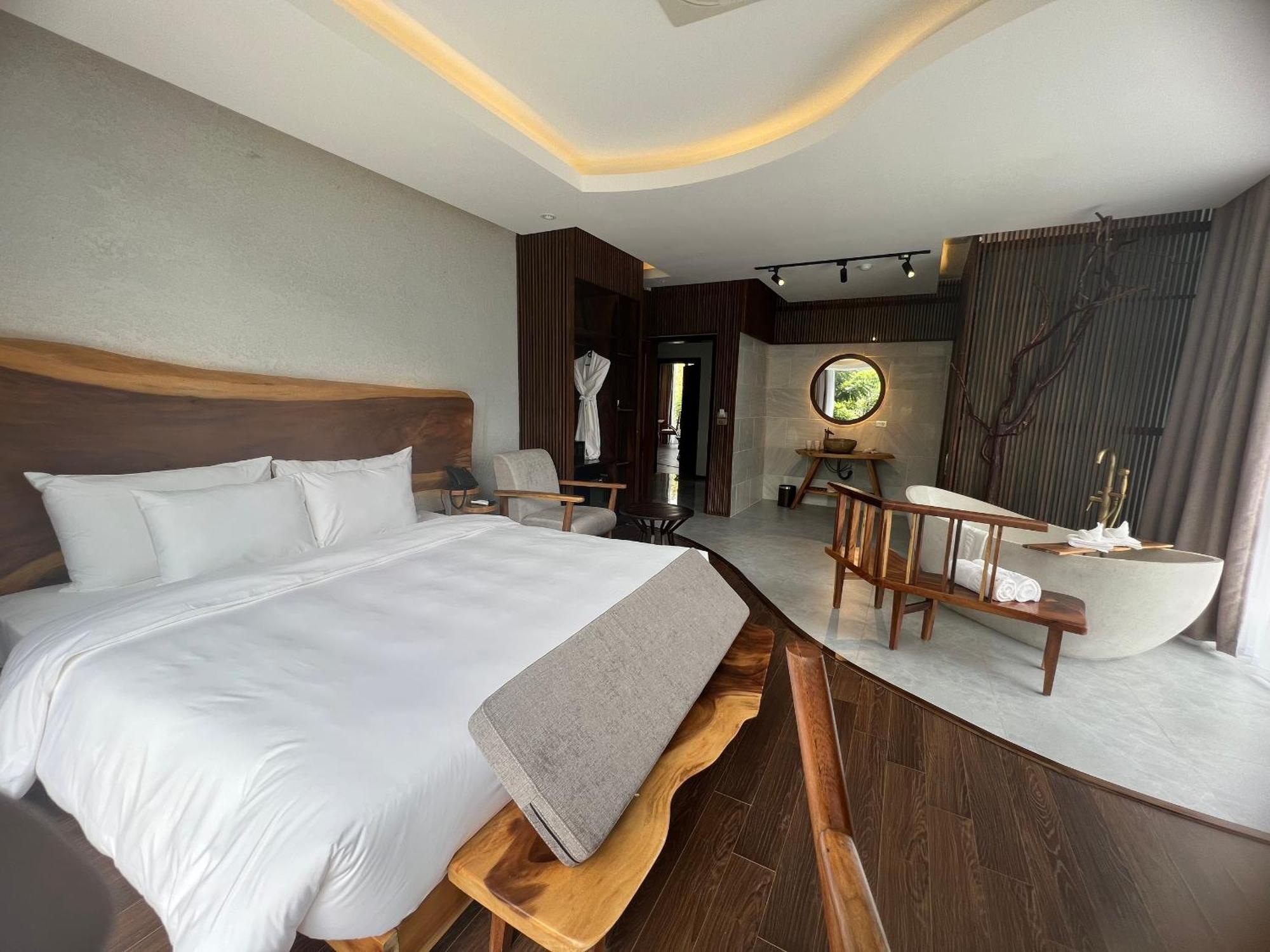 Minawa Kenhga Resort & Spa Ninh Bình Exteriör bild